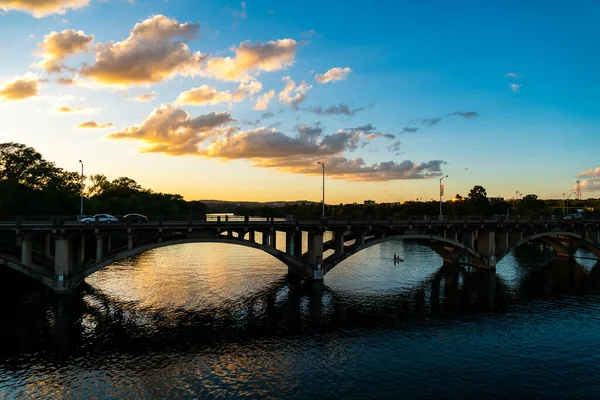 Teksas Austin Deki Town Lake South Lamar Köprüsü Üzerinde Altın — Stok fotoğraf