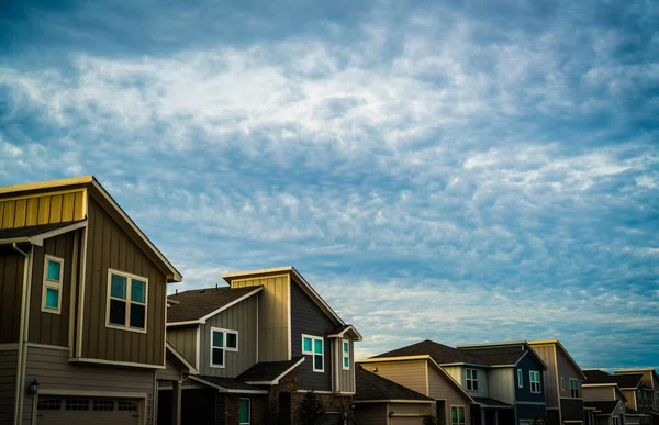 Kleurrijke Gebouwen Blauwe Lucht Achtergrond Usa — Stockfoto