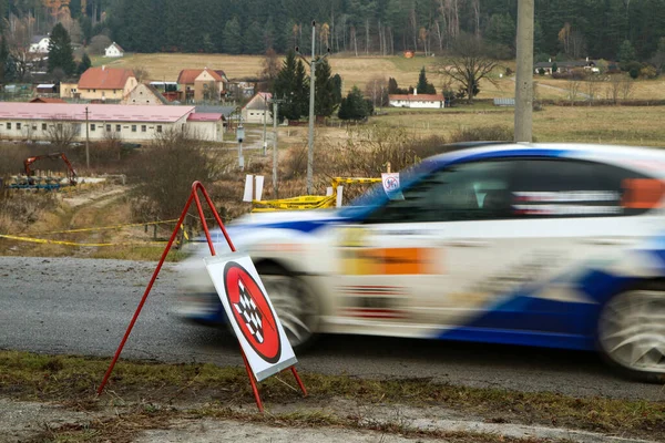 Macchina Corsa Rally Che Arriva Traguardo Della Fase Velocità — Foto Stock
