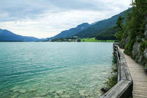 Jezioro Lodowcowe Wolfgangsee Austrii Alpach Deszczowy Pochmurny Dzień Cel Podróży — Zdjęcie stockowe
