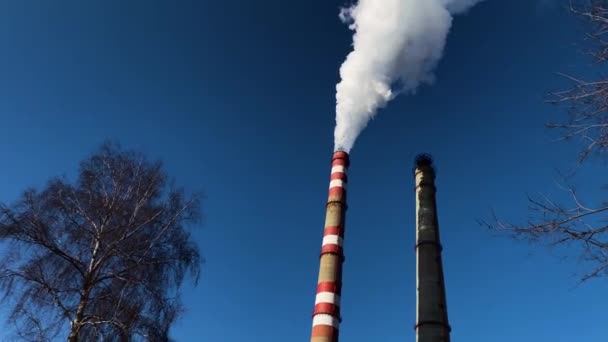 Luchtverontreinigingsconcept Thermische Energie Fabriek Schoorsteen Roken — Stockvideo
