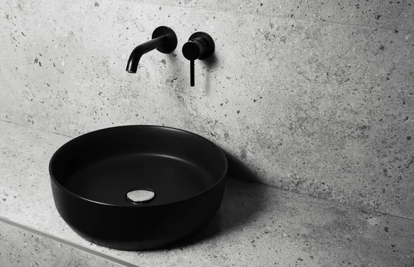 Banyo Detayları Siyah Mat Lavabo Duvara Monte Edilmiş Lavabo Musluğu — Stok fotoğraf