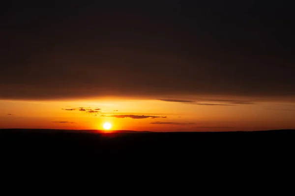Natural Landscape Colourful Sunset Horizont Dark Clouds — Stockfoto
