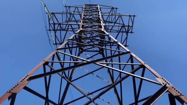 Metal Electric Tower High Voltage Background Blue Color View — ストック動画
