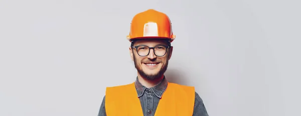Portrait Young Construction Worker White Background Panoramic Banner — ストック写真