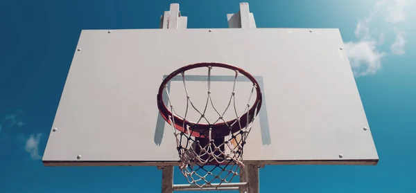 Basketball Hoop Background Blue Sky Panoramic Banner View — 图库照片