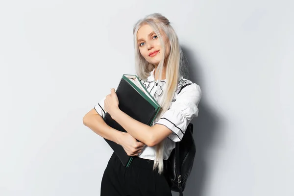 Studio Portrait Young Blonde Beautiful Pretty Girl Holding Folders Hand — Stock fotografie