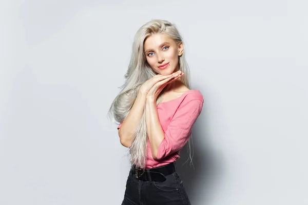 Studio Portrait Young Pretty Smiling Girl Blonde Hair Pink Shirt — Stock Photo, Image