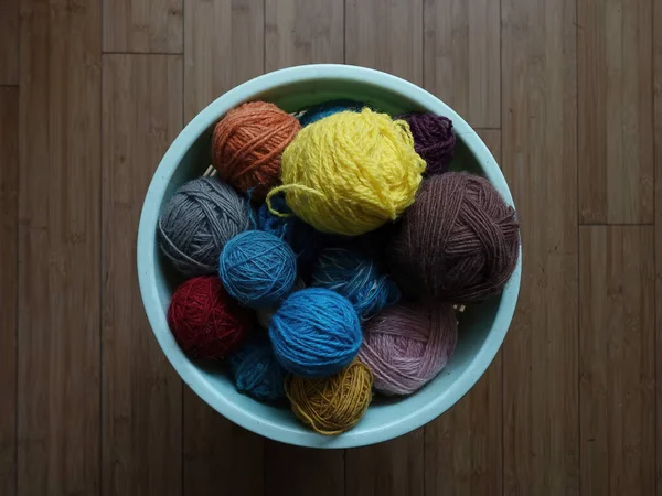 Various Colors Textures Wool Balls Basket Top View — Stock Photo, Image