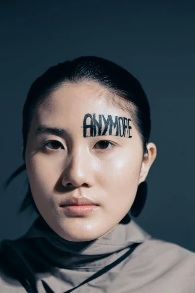 Art Divat Portré Egy Ázsiai Megjelenésű Lány Stúdióban — Stock Fotó