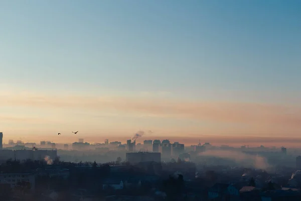 Belo Amanhecer Nebuloso Sobre Cidade Kharkov Ucrânia — Fotografia de Stock