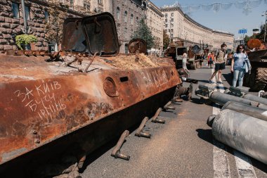 A parade of broken Russian military equipment in the city center on Khreshchatyk Street.