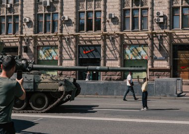 A parade of broken Russian military equipment in the city center on Khreshchatyk Street.