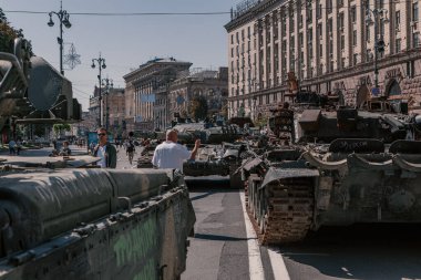 A parade of broken Russian military equipment in the city center on Khreshchatyk Street.