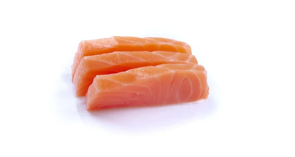 Drie Stukken Rauwe Zalm Sashimi Sushi Japans Voedsel Closeup Geïsoleerd — Stockfoto