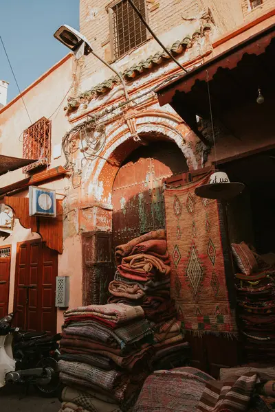 Ornamental Blankets Soft Pillow Arranged Marketplace Street Marrakesh Morocco — Stock Photo, Image
