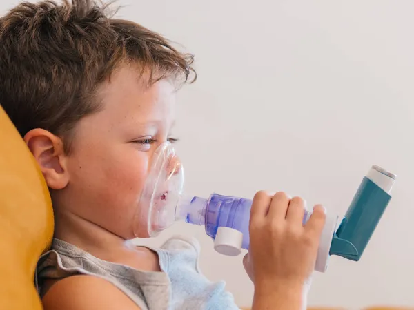 Side View Content Sick Boy Using Respirator Breathing Oxygen Inhaler — Stock Photo, Image