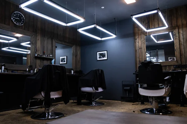 Kiev Ucrânia Março 2021 Sala Barbearia Vazia Estilo Escuro — Fotografia de Stock