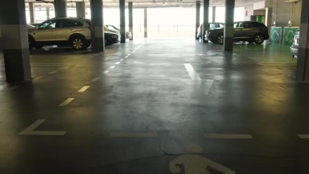 Tarragona Espanha Maio 2022 Estacionamento Subterrâneo — Vídeo de Stock