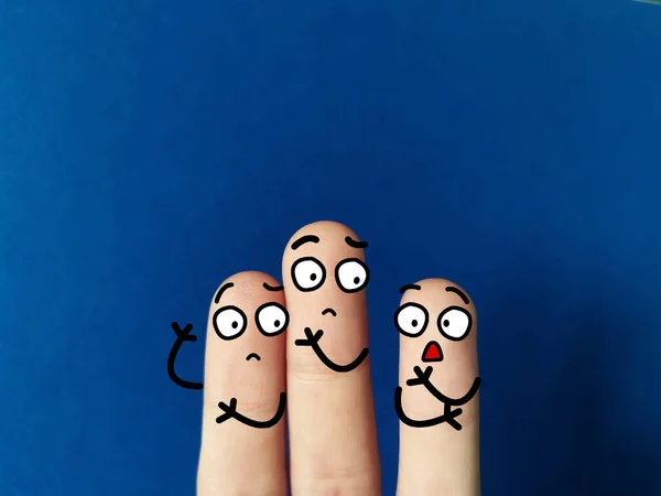 Três Dedos São Decorados Como Três Pessoas Estão Discutir Sobre — Fotografia de Stock