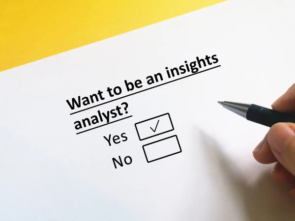 One Person Answering Question His Ambition Wants Insights Analyst — Stock Photo, Image