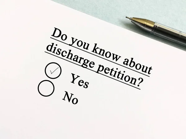 One Person Answering Question Politics Knows Discharge Petition — Foto Stock