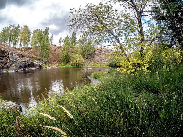 Riberas Del Río Miass Cerca Aldea Balandino Cerca Ciudad Chelyabinsk —  Fotos de Stock