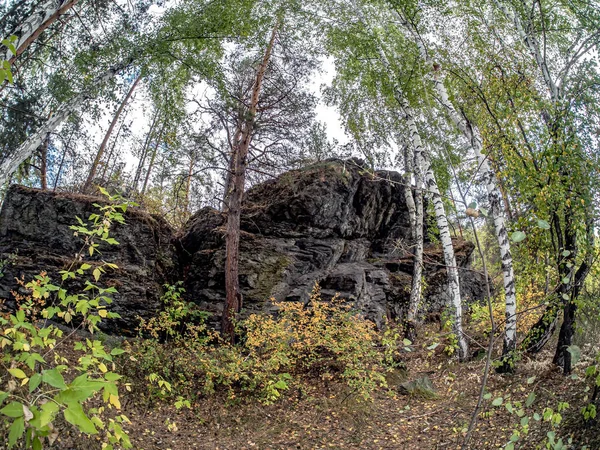 Basalte Rochers Sur Les Rives Rivière Miass Près Village Balandino — Photo