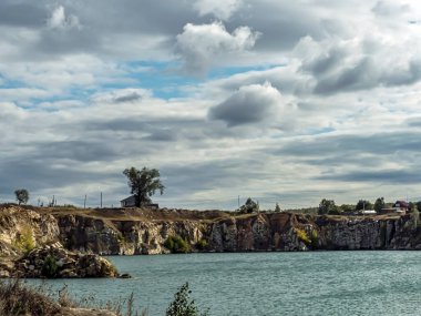 Çelyabinsk, Rusya yakınlarındaki Balandino, Güney Urallar 'daki terk edilmiş mermer ocağı.