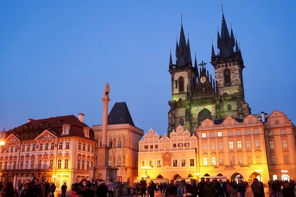 Praga Republika Czeska Październik 2021 Wieczorem Domy Rynku Starego Miasta — Zdjęcie stockowe