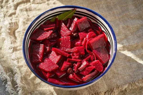 Homemade Kvass Fermented Red Beets Bowl Sunlight — стоковое фото