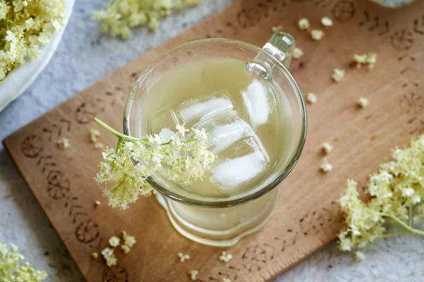 Lemonade Syrup Made Fresh Elder Flowers Spring Glass Ice —  Fotos de Stock