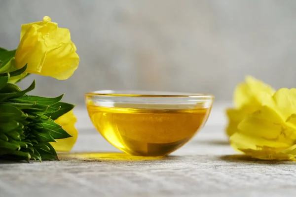 Evening Primrose Oil Glass Bowl Healthy Nutritional Supplement — Fotografia de Stock