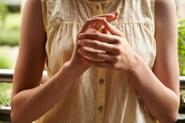 Girl Doing Eft Emotional Freedom Technique Tapping Side Hand Point — Fotografia de Stock