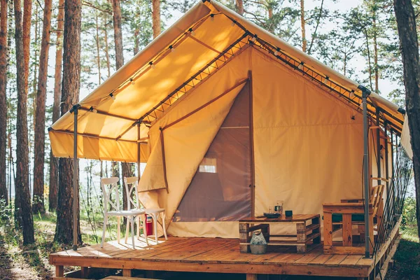Path Glamping Tent View Woods Camping Outdoor Concept — Stockfoto