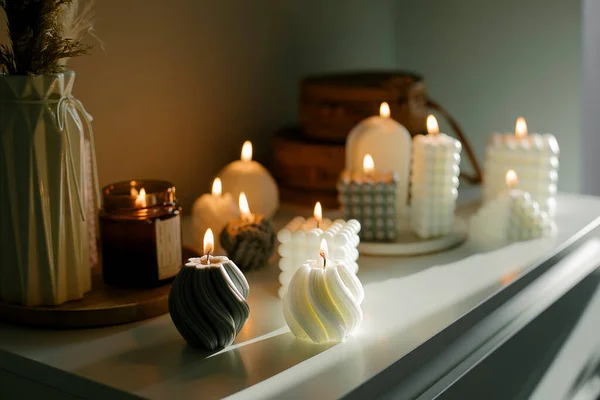 Beautiful Composition Grey White Babble Candles Spa Treatment Home Interior — Stockfoto