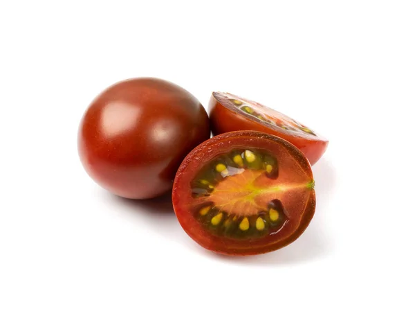 Tomate Prune Brune Moitié Isolée Petites Tranches Tomates Cerises Fraîches — Photo