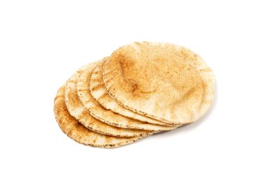 Wheaten Pita Düz Ekmek Yığını izole edildi. Aynı zamanda Pita Ekmeği, Chapati, Naan, Tortilla Yığını olarak da bilinir.
