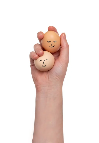 Hand Holding Fun Chicken Emotional Egg Isolado Fundo Branco Com — Fotografia de Stock