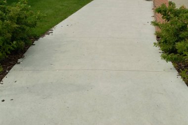 Modern asfaltlı yol dokusu, yeni kaldırım deseni, patika duvar kağıdı, mermer tuğla yol, granit fayanslar üst görünümü olan yürüme yolu