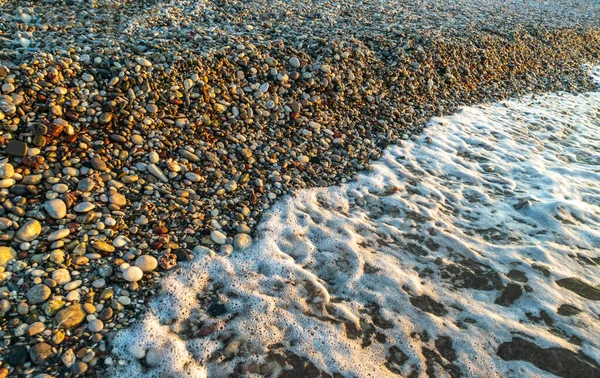 Sea Waves Pebble Beach Texture Background Transparent Ocean Water Rocky — Fotografia de Stock
