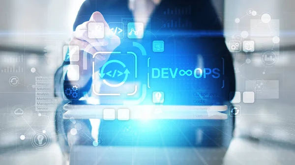 DevOps Agile utvecklingskoncept på virtuell skärm — Stockfoto