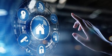 Sanal ekrandaki akıllı ev kontrol paneli. IOT ve Otomasyon teknolojisi kavramı