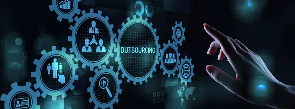 Outsourcing Concepto global de recursos humanos en pantalla virtual. —  Fotos de Stock