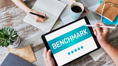 BENCHMARK, iş süreçleri ve sanayi performans ölçümleri diğer şirketlerin uygulamalarını geride bıraktı.