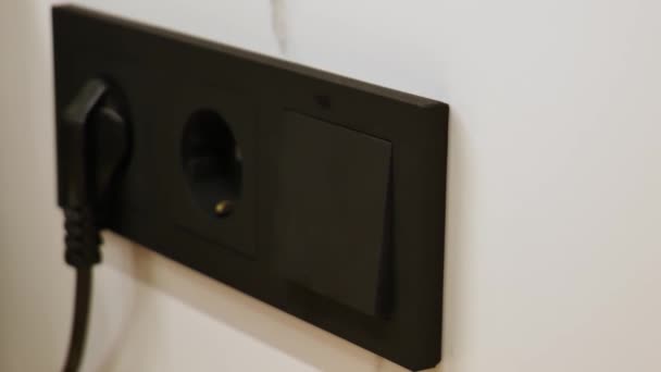 Siyah Düğme Düğmeye Yakın Çekim Basıyor — Stok video