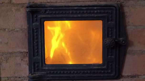 炉中燃烧的景象 — 图库视频影像