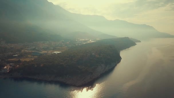 Vista Aérea Makarska Las Montañas Amanecer Makarska Riviera Croacia — Vídeo de stock