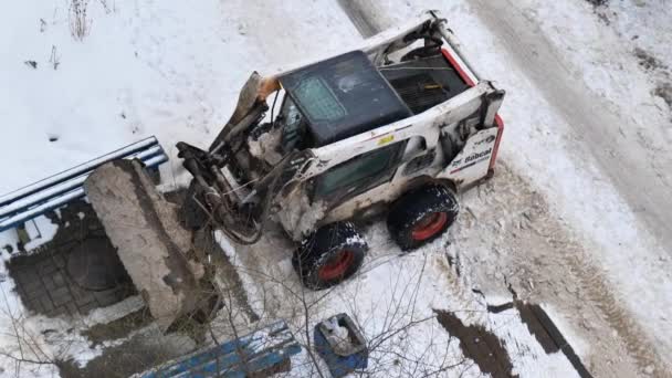 Belarus Minsk January 2022 Tractor Cleans Yard Snow — Stock Video