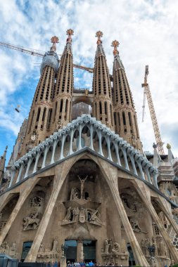 Gaudi 'nin Barselona' daki Sagrada Familia Kilisesi. İspanya Eylül 2017.
